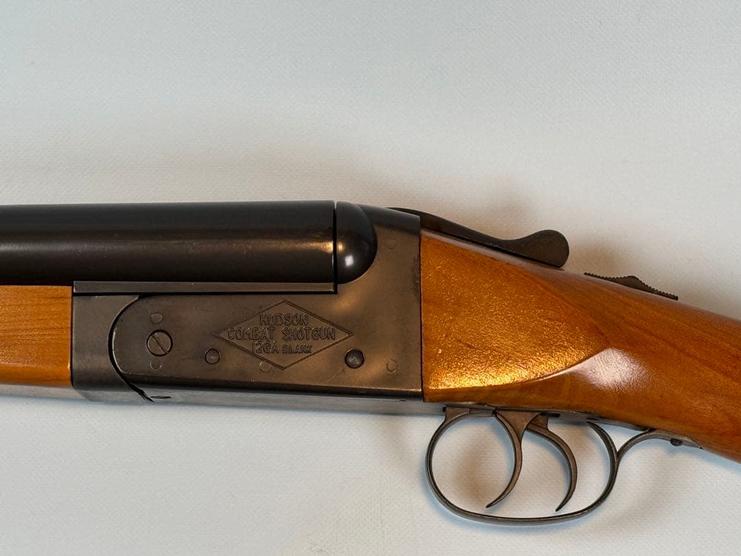 ハドソン製水平二連ダブルバレルショットガン 木製ストック