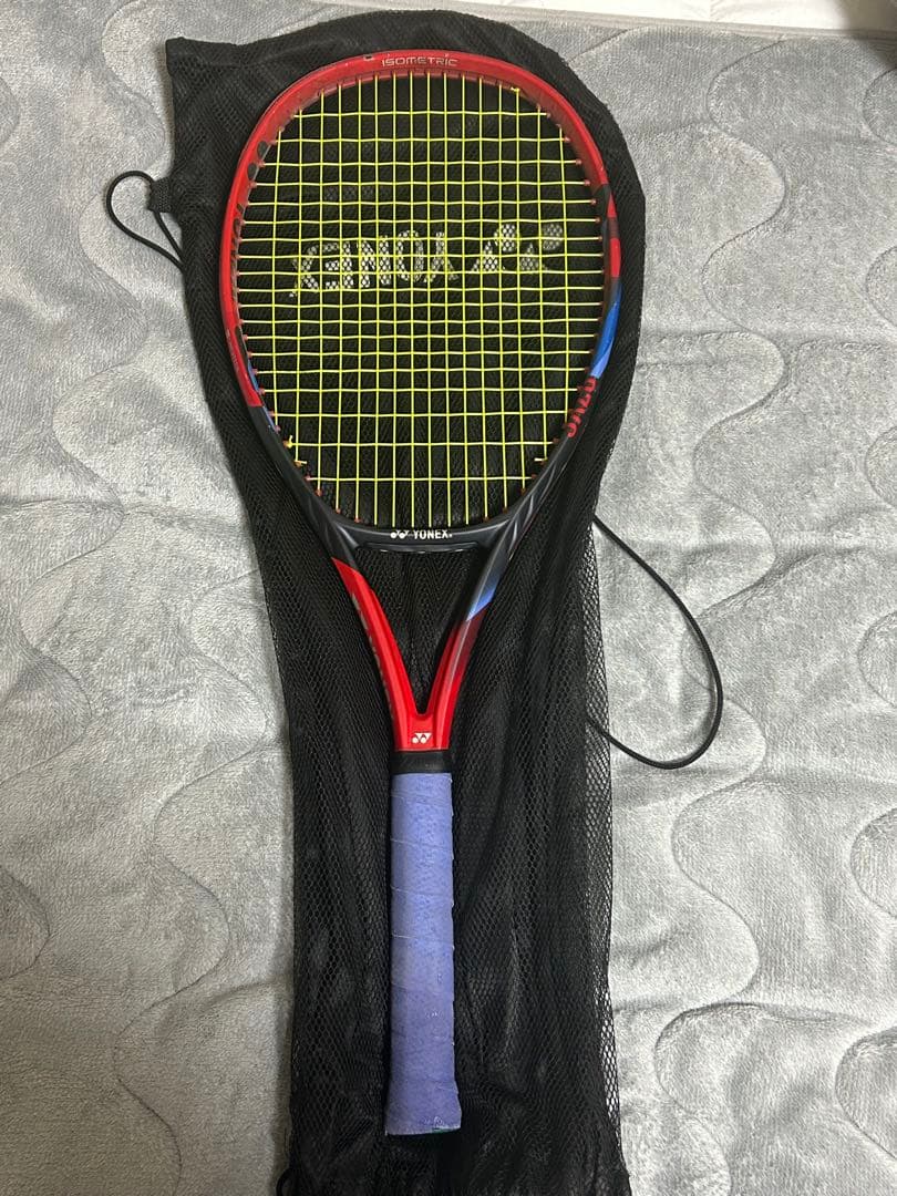 YONEX VCORE 1002024年モデル