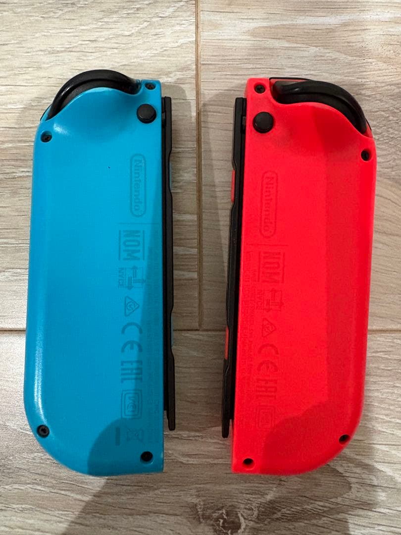 任天堂 Switch 本体 箱付き 付属品全て有り オーダー品 おまけ付❗️初期型