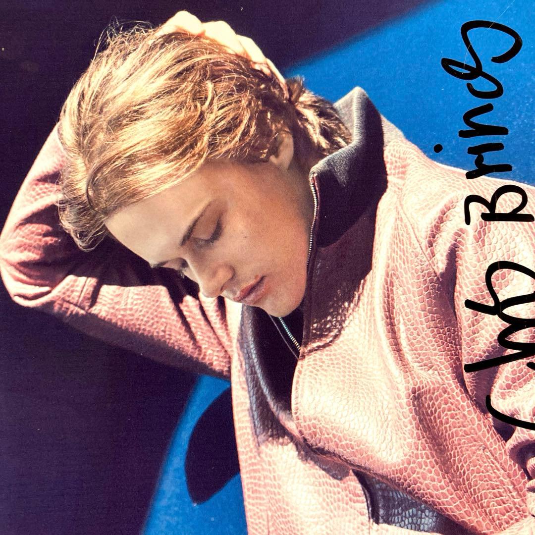 セール中…クリストファーブライニー直筆サイン入り2Lサイズ写真…