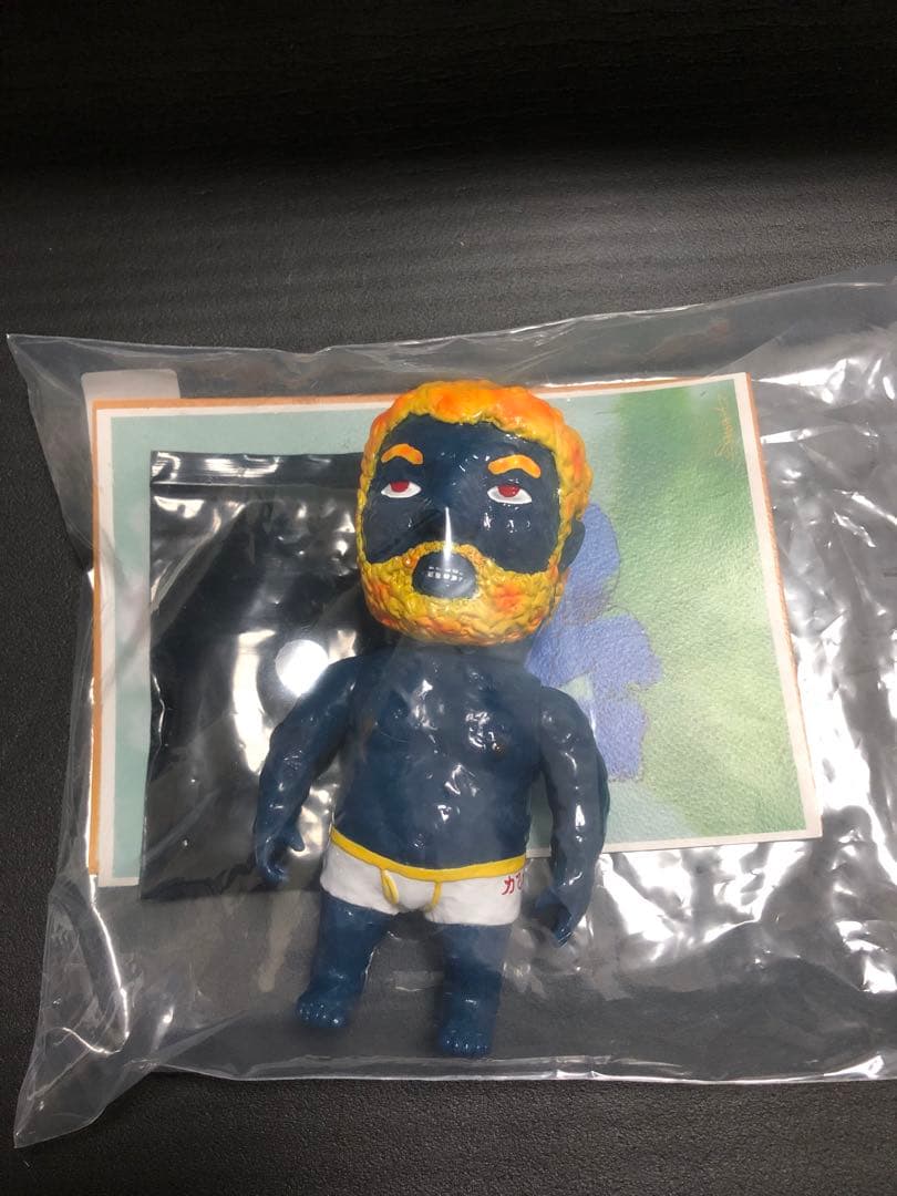 Snail toys ヘラクレス(闘神) 墓場の画廊コラボ