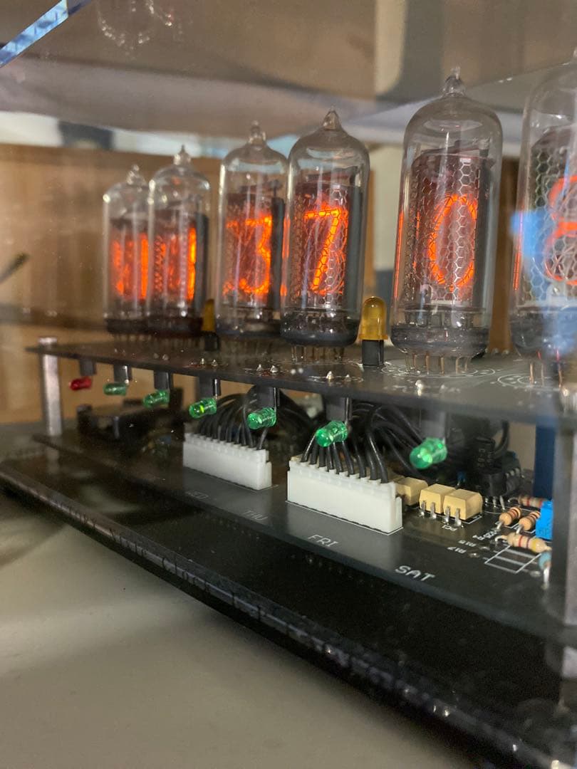 Nixie Clock（ニキシー管時計）