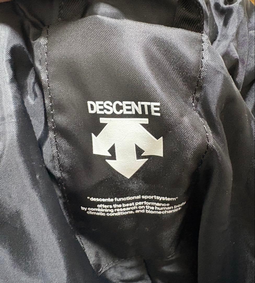 ★良品★デサントDESCENTEスキーウェア　スノボウェア　メンズ　L