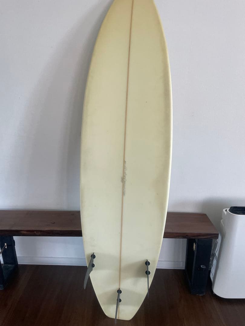 サーフボード 青と白のグラデーション フィン付き