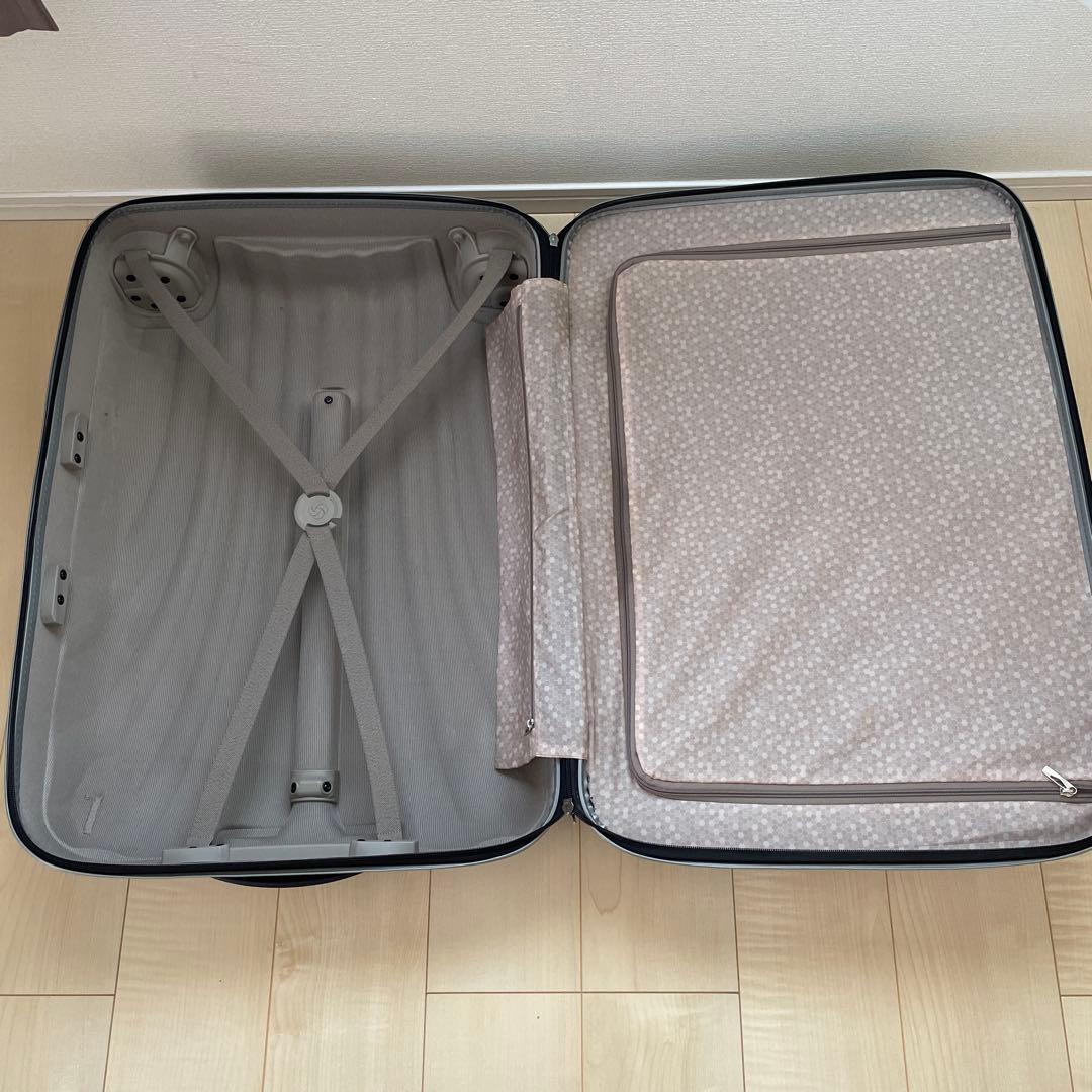 サムソナイト　超軽量コスモライト75　機内預け無料最大サイズ