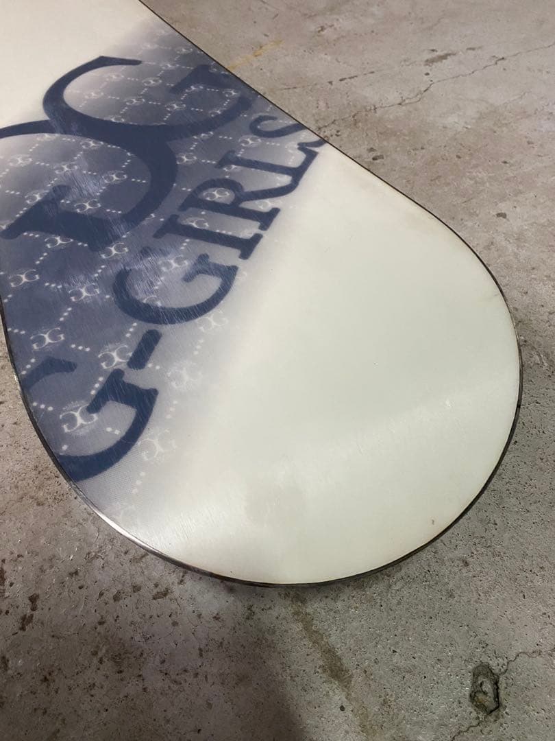 スノーボード　キャリーケース付　初心者　女性用　142cm