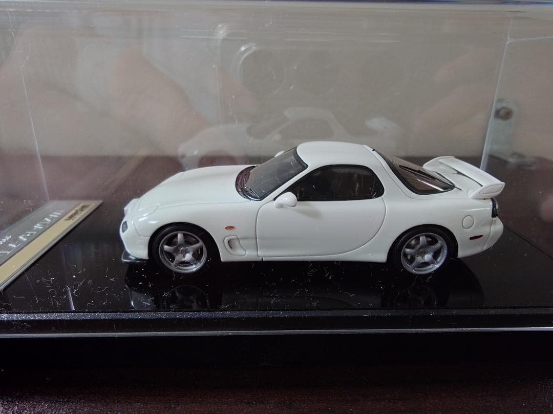 ミニカー Make Up VISION RX-7 (FD3S) Type RS White