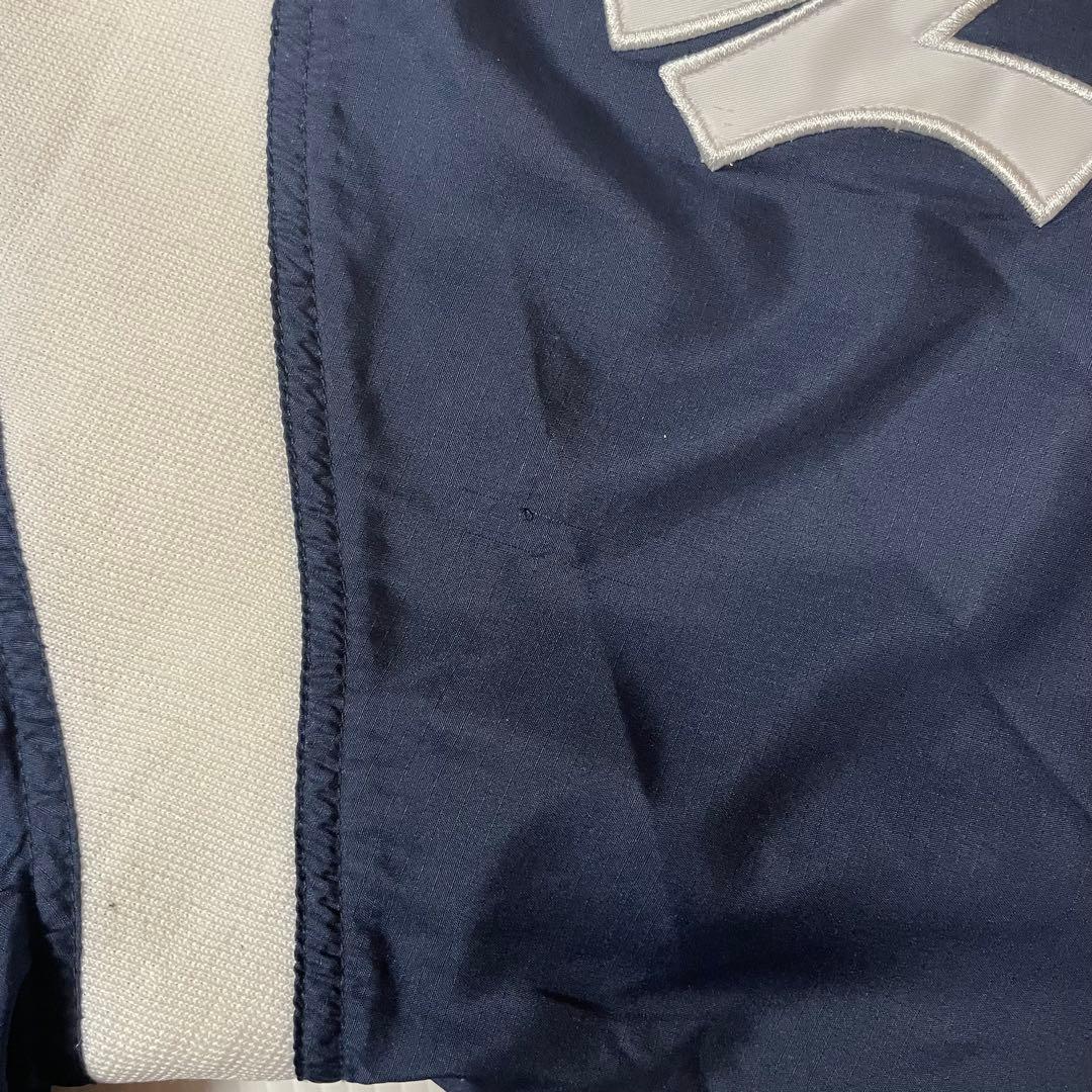 MLB公式ニューヨークヤンキースフード付きナイロンジャケットY2K XLネイビー