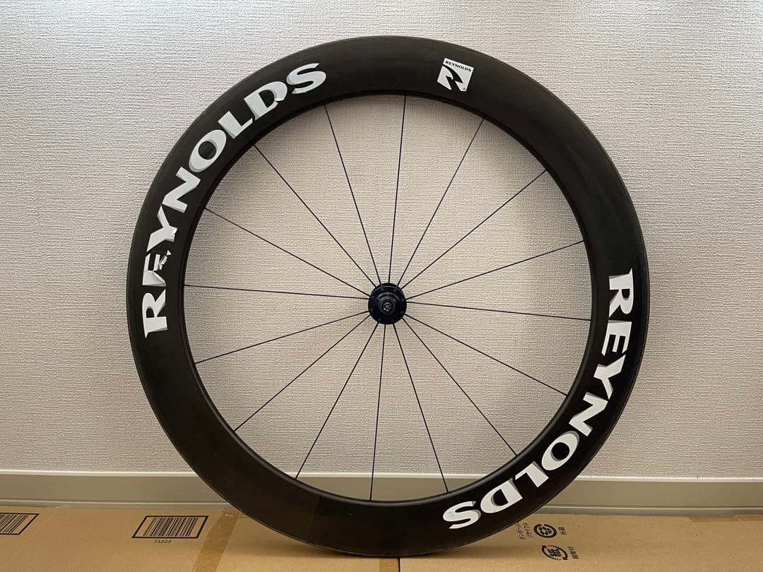 Reynolds Strike クリンチャー 66mm フロントのみ