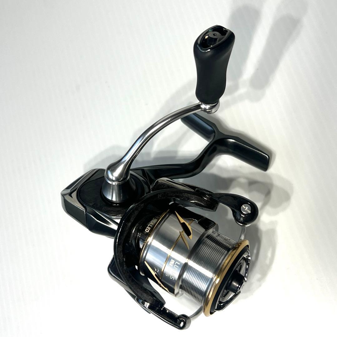 ダイワDaiwa ルビアスFCLT2000S-XH バランサー付き