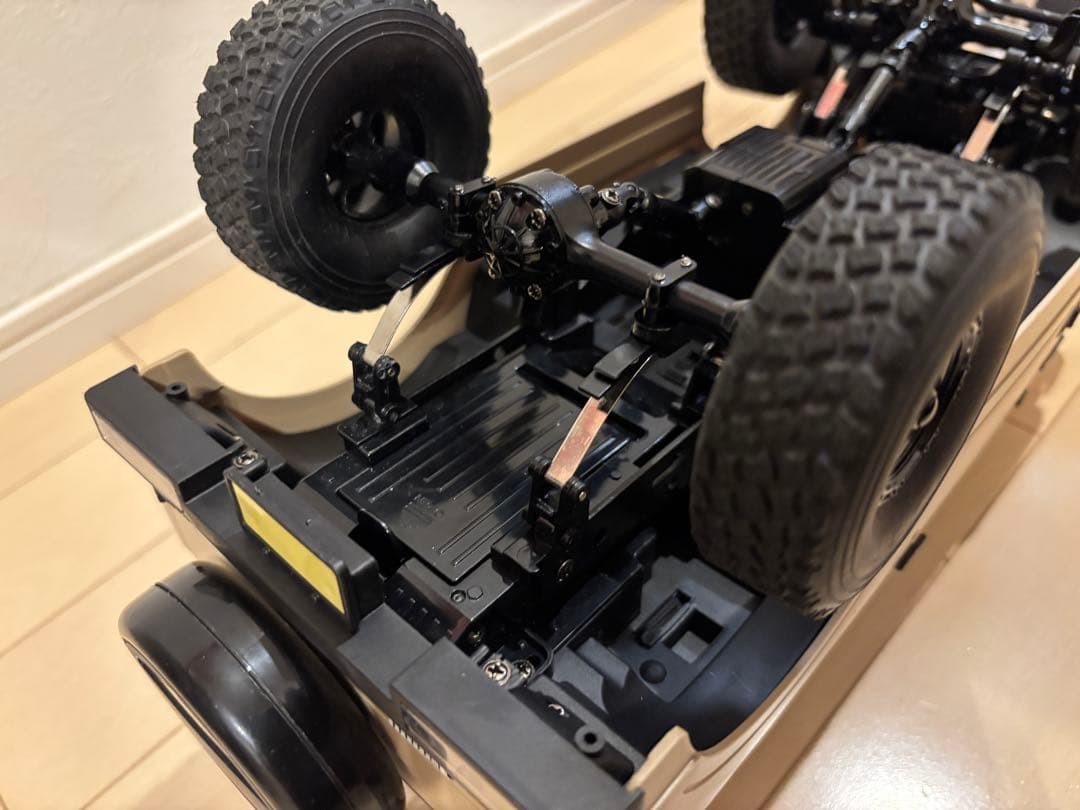 WPL JAPAN スズキ ジムニー(JA11) C74 コヨーテ　ラジコン