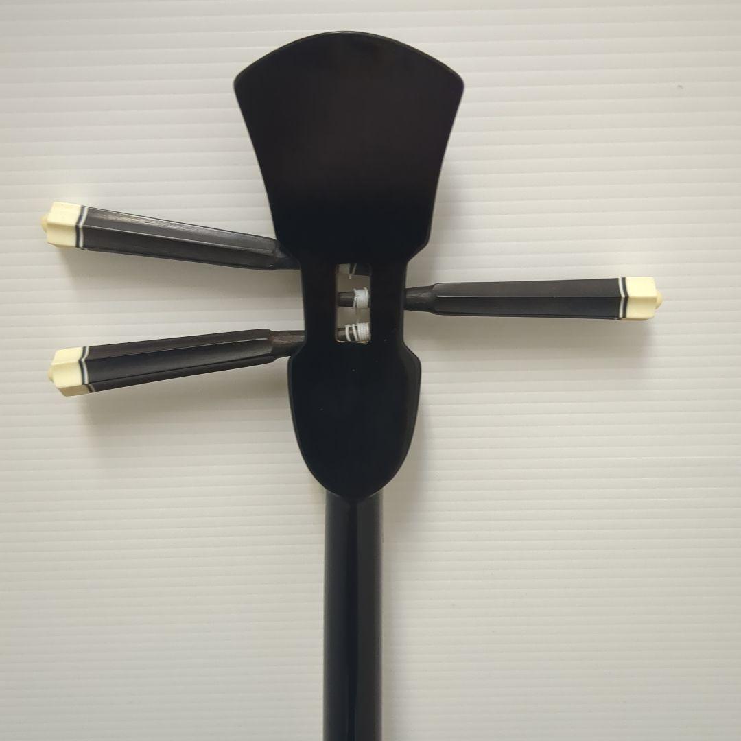 【現状品】沖縄三味線 蛇皮柄 三味線糸付き