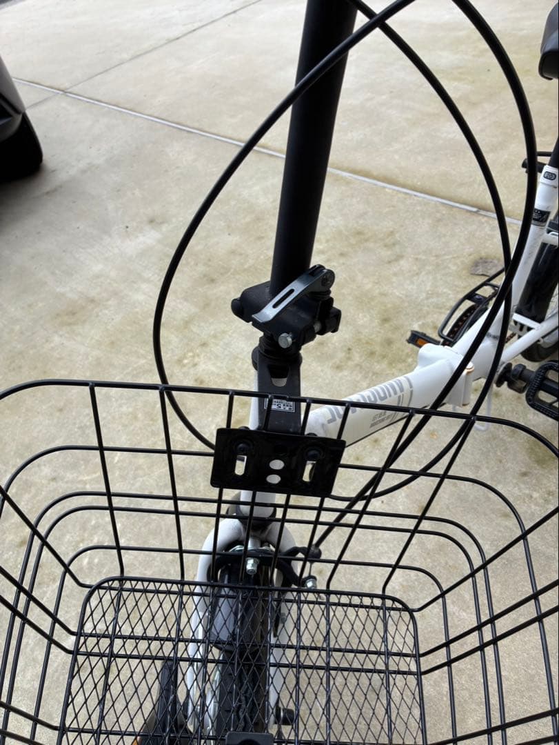 ランドスケープ　20型　ホワイト　折りたたみ自転車