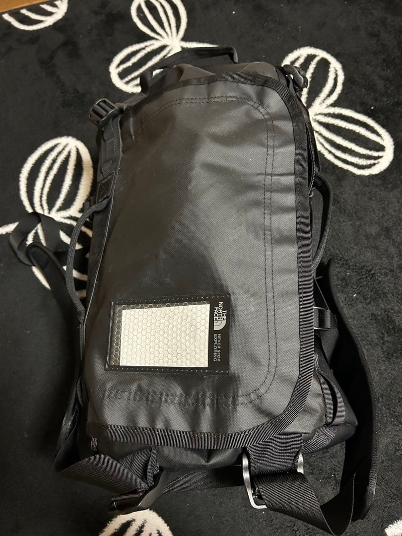 ザノースフェイス　ダッフルバッグ ボストンバック　リュック XS 大容量