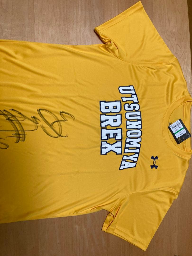 【未使用】Utsunomiya Brex 宇都宮 ブレックス サイン入りTシャツ