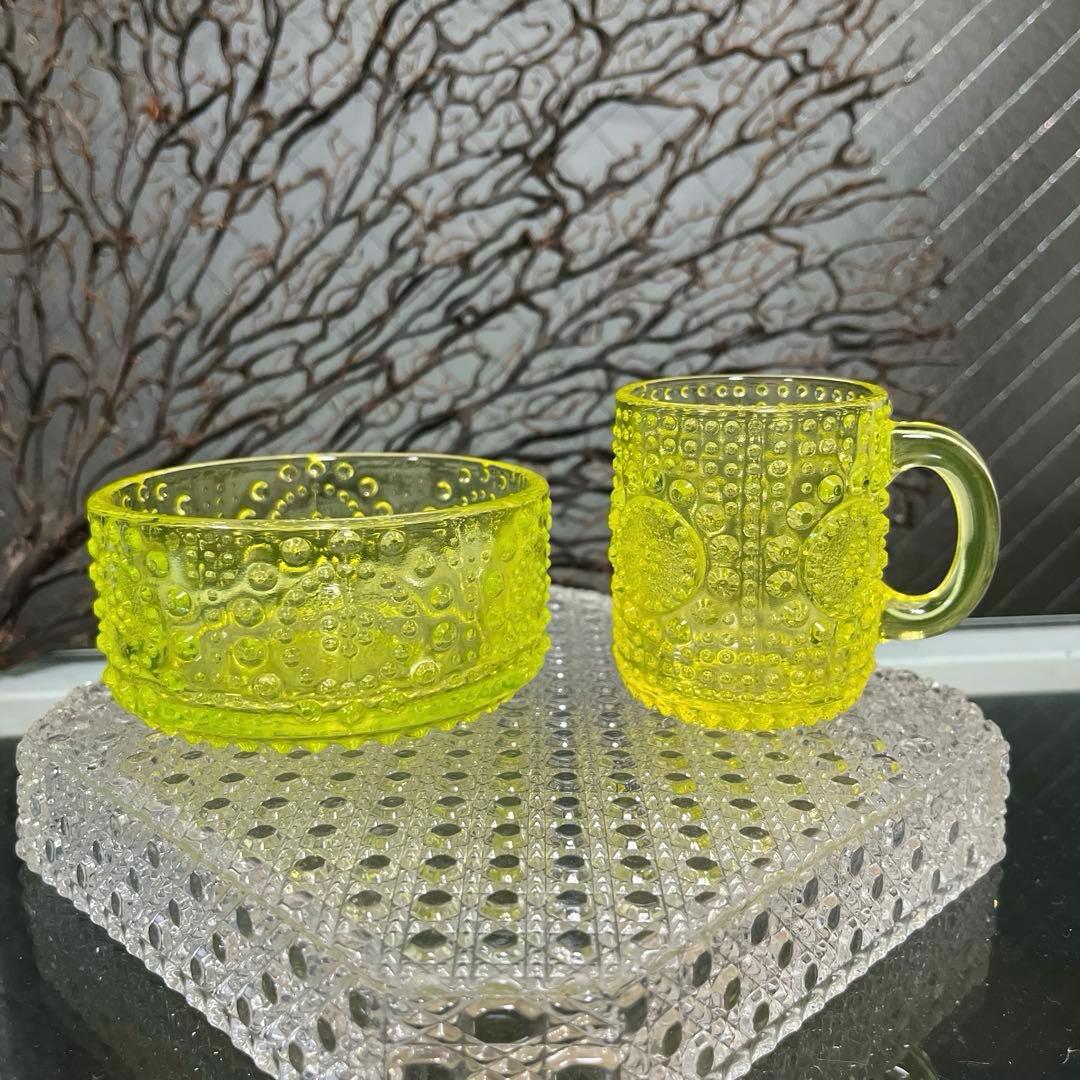 骨董　時代ガラス　フィンランド　グラッポニア ボウル　小鉢　ウランガラス１客①