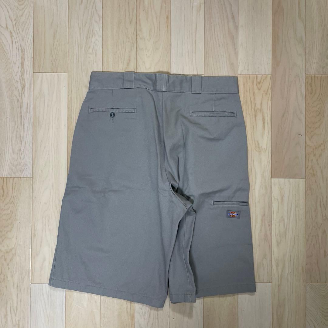 スケートボード dickies loose fit