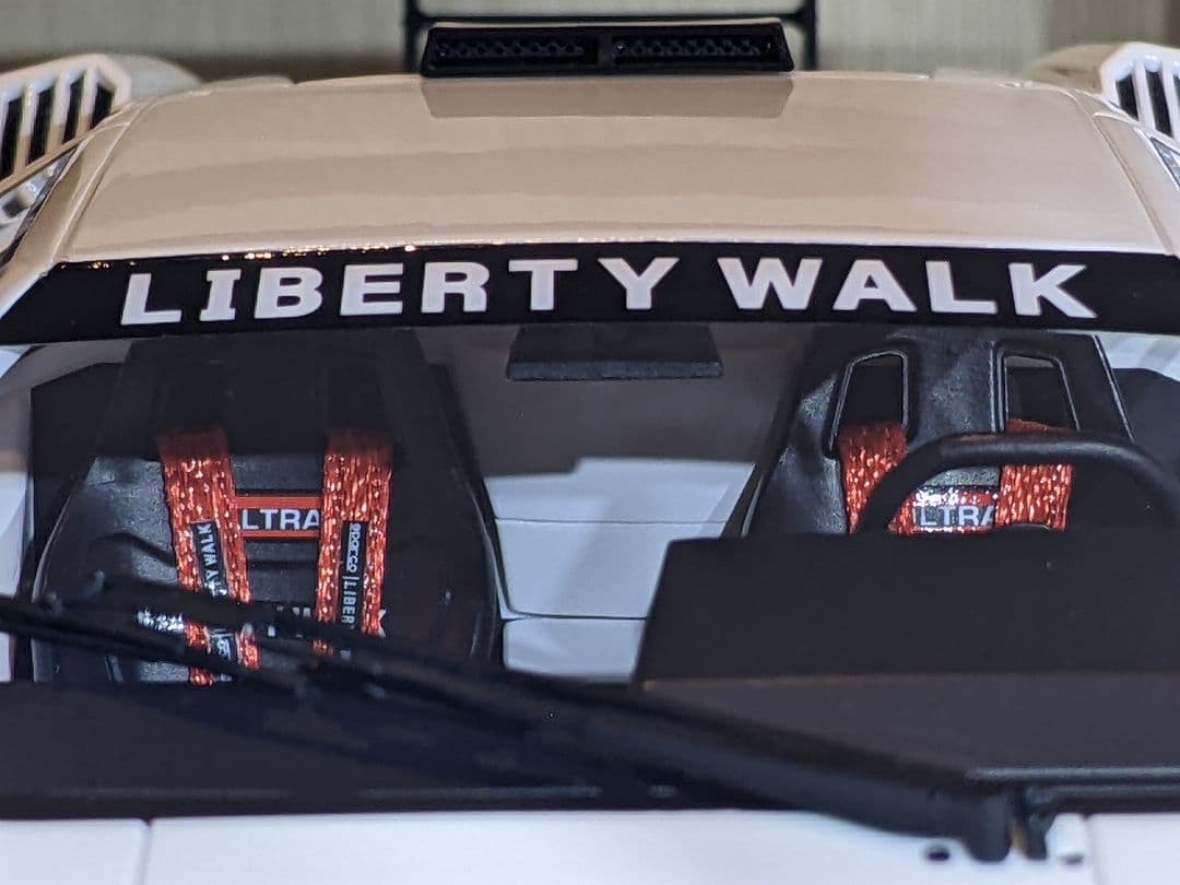 1/18 TOP SPEED カウンタック　東京オートサロン　LBWK