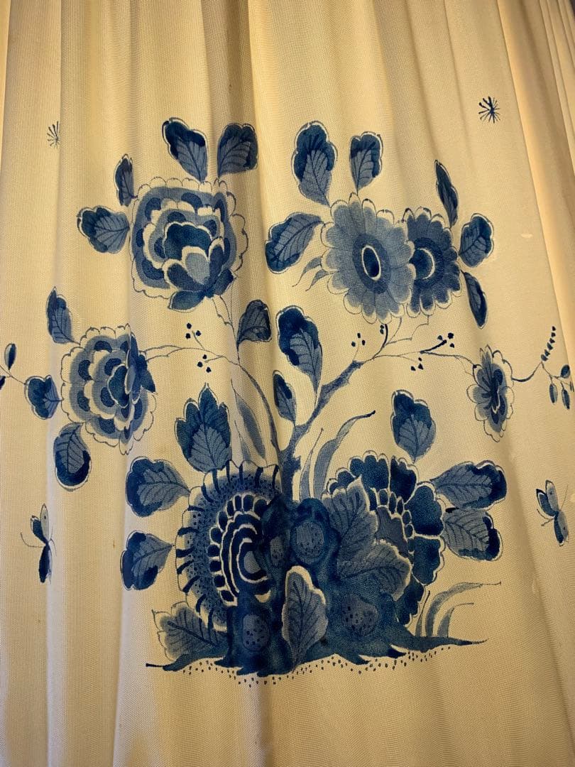 ロイヤルデルフト　破格！レアなビンテージの大型電気スタンドシェードも手書きです！