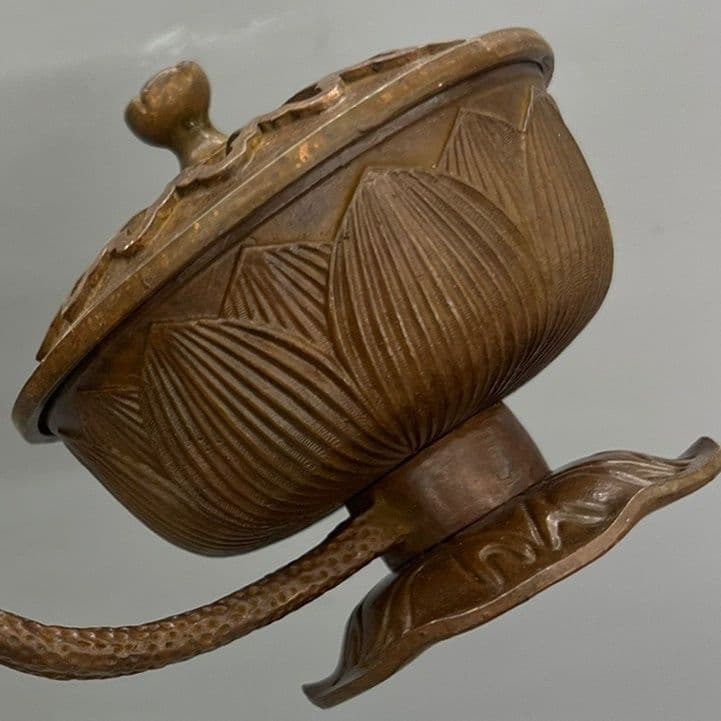 銅器 香炉 手に蓮華蓮蓬香炉 茶道香炉 工芸品 置物