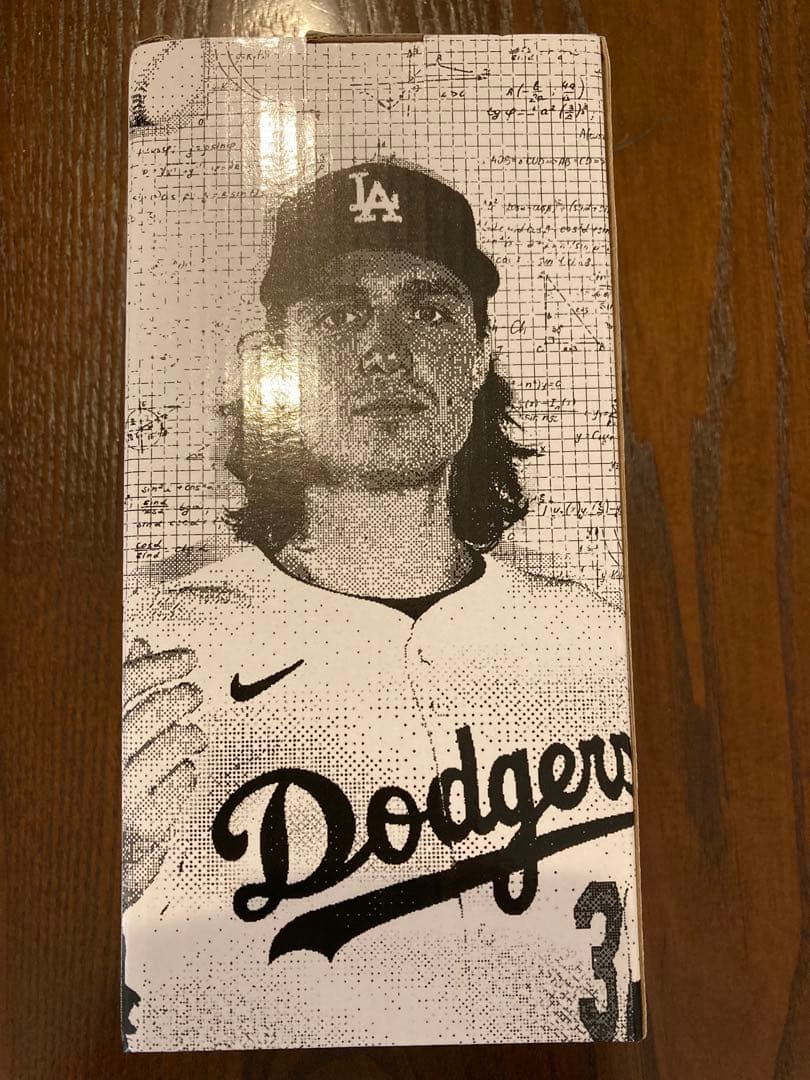 グラスノー　ボブルヘッド　ドジャース　来場者限定　スタジアム配布　新品未開封