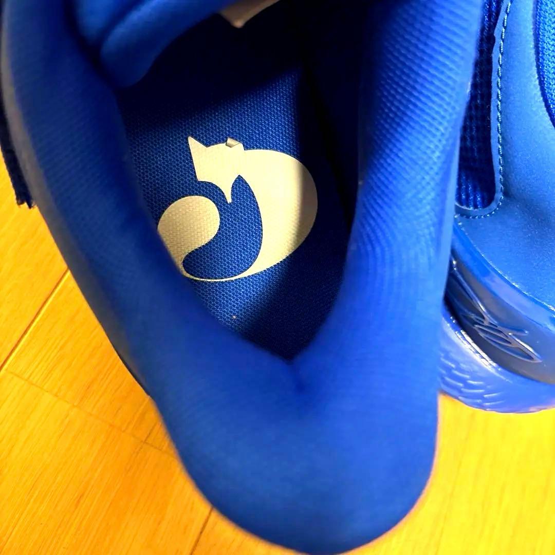 カリーブランド　アンダーアーマー フロー　FOX1 青　フォックス1 バッシュ