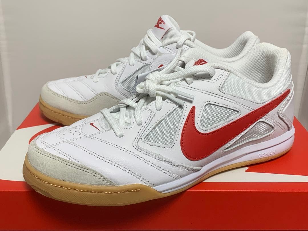 【匿名配送】ナイキ NIKE GATO フットサルシューズ 26cm 新品未使用