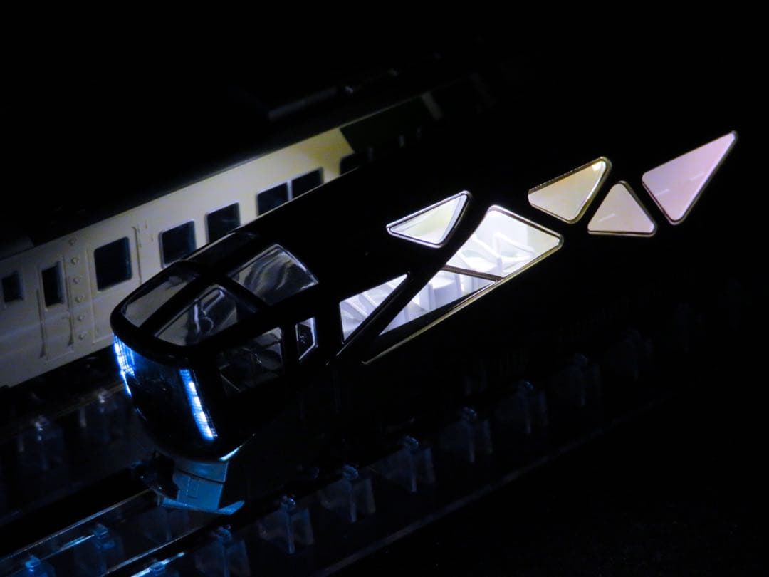 KATO E001形 TRAIN SUITE 四季島(全車室内灯付) 【新品】