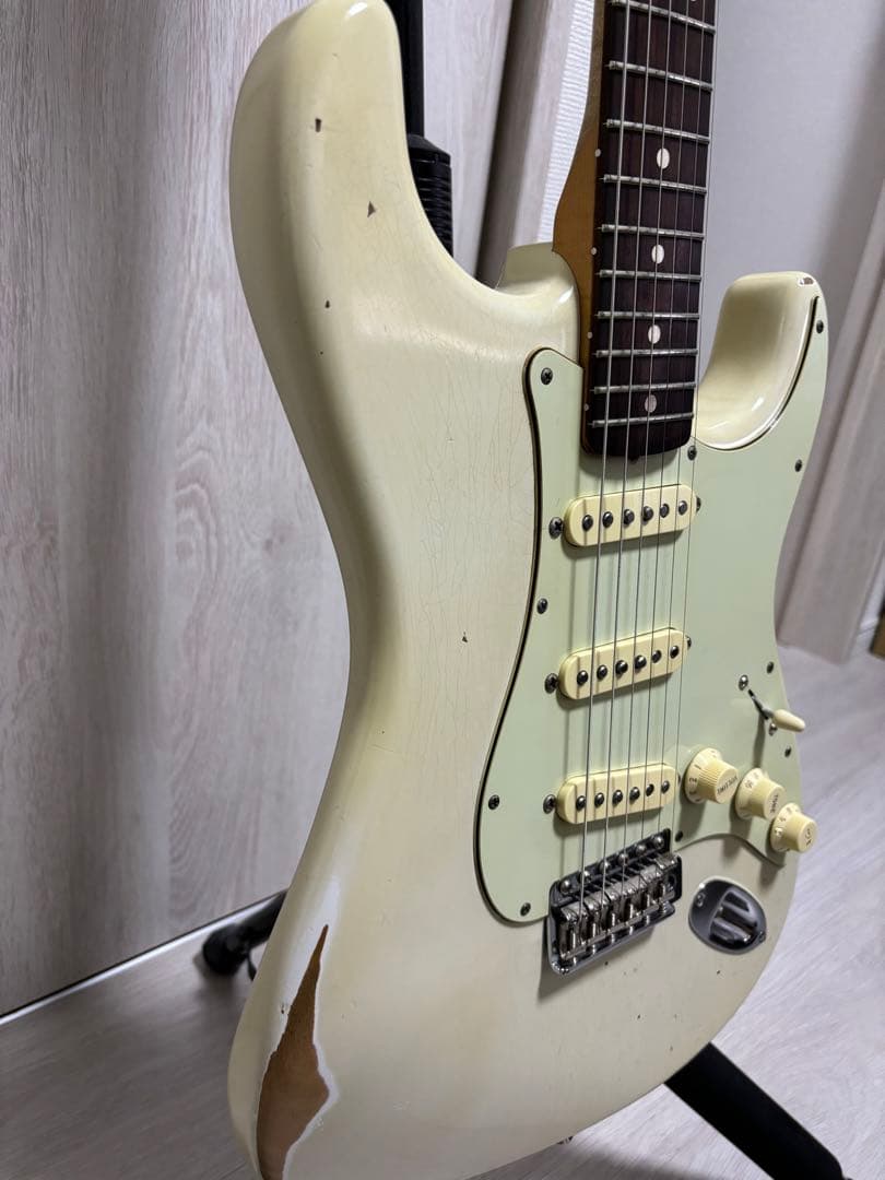 Fender Stratocaster ストラトキャスター