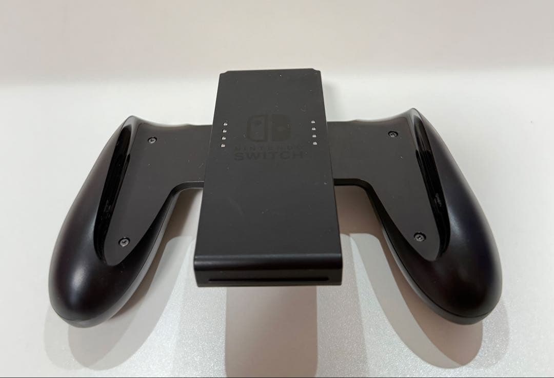 Nintendo Switch 本体 青/赤