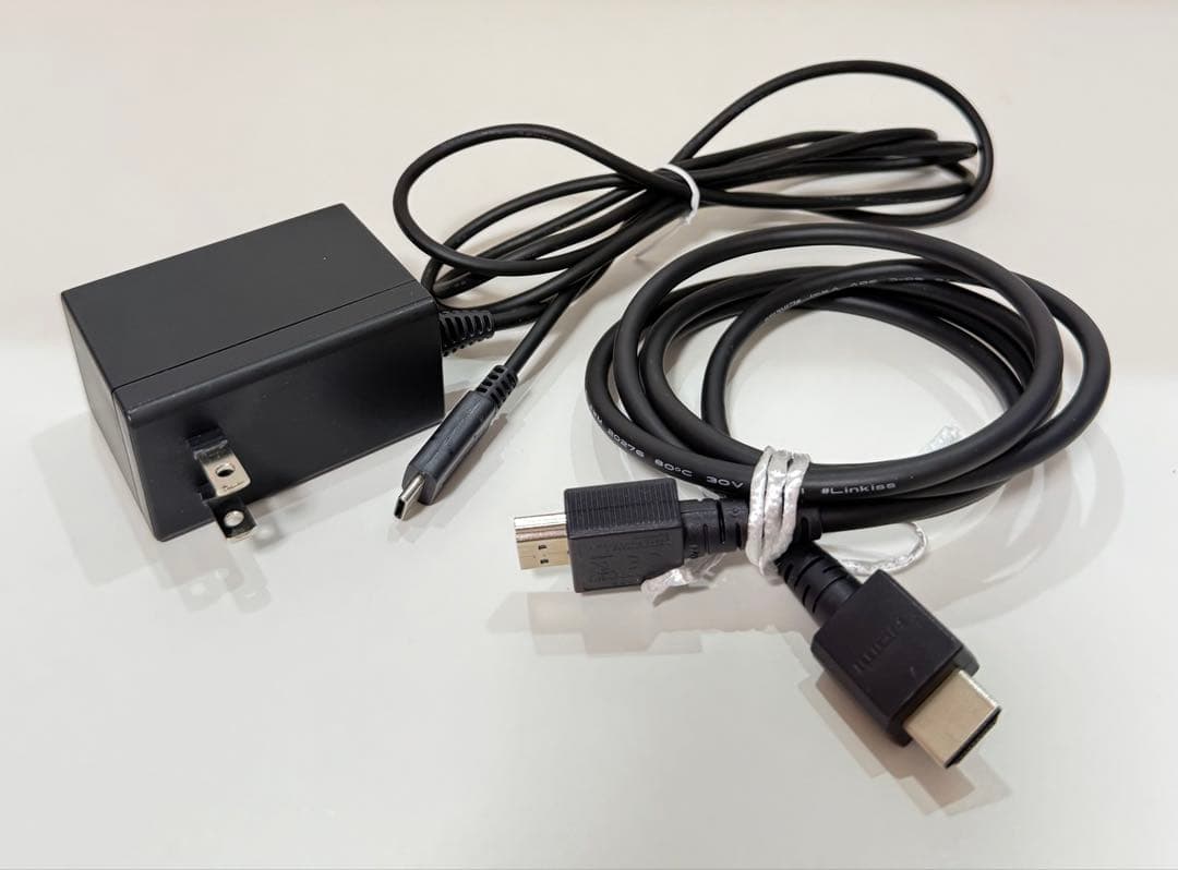 Nintendo Switch 本体 青/赤