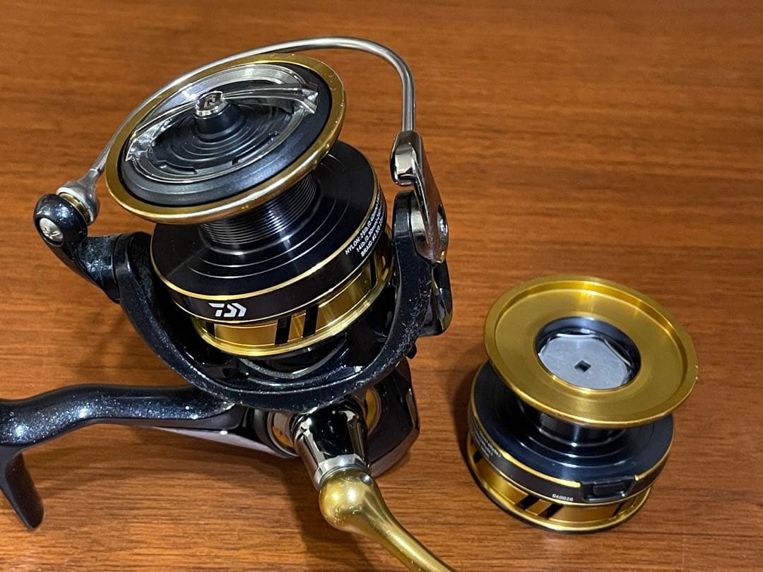 レガリス LT5000D-CXHと純正スプール＋1個セット