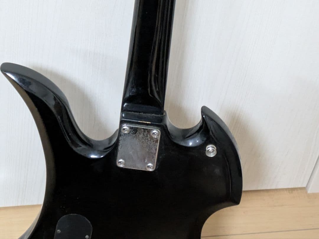 モッキンバード　黒　hide　ソフトケース付