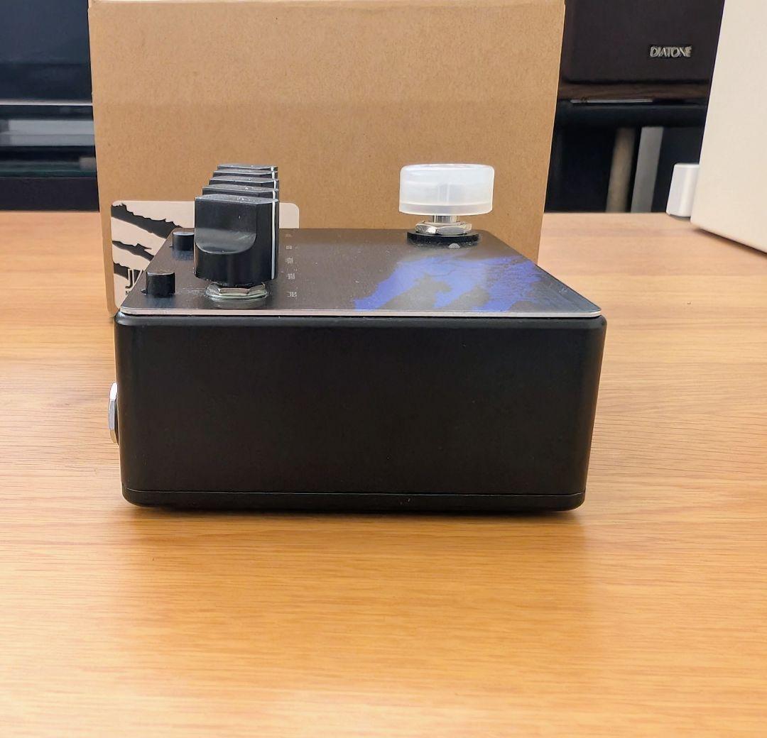 Limetone Audio JACKAL MIDNIGHT ベースエフェクター