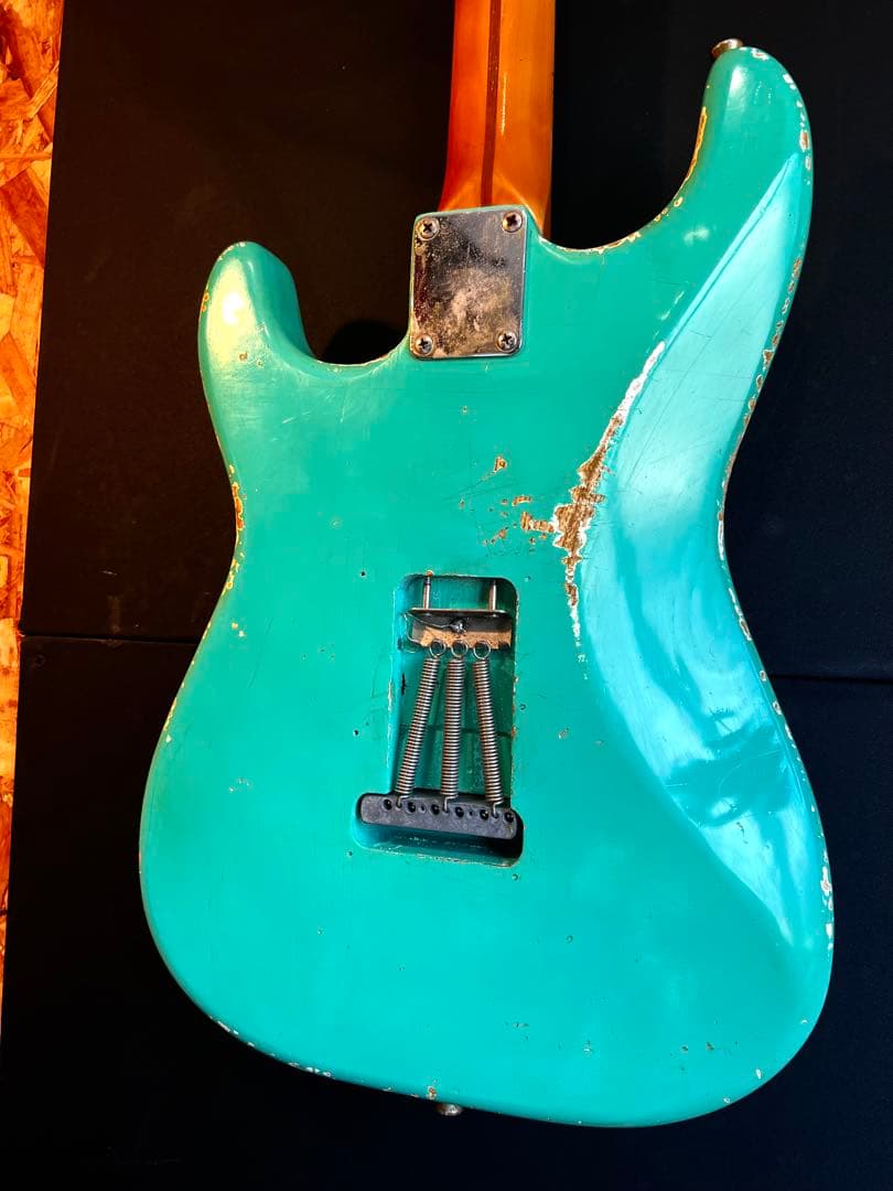 ニトロラッカー ヴィンテージ Tokai Stratocaster Type