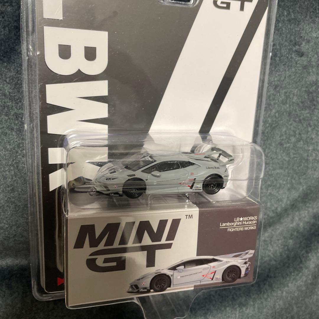 ★MINI GT ランボルギーニ　ウラカン　FIGHTER ファイター★