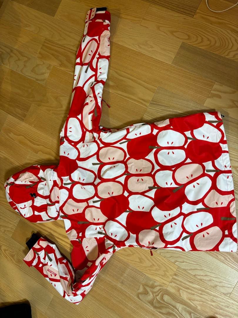 Helly Hansen スノーボードジャケット 女性用