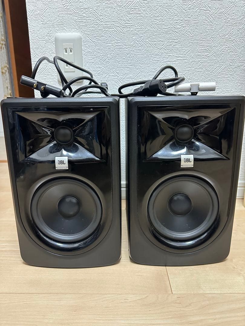 DJ（JBL MIXEDGE Vestax VFX1 AKAI MIDIMIX）