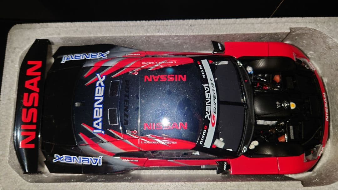 autoart 1/18 日産 GT-R Xanavi Nismo 2008