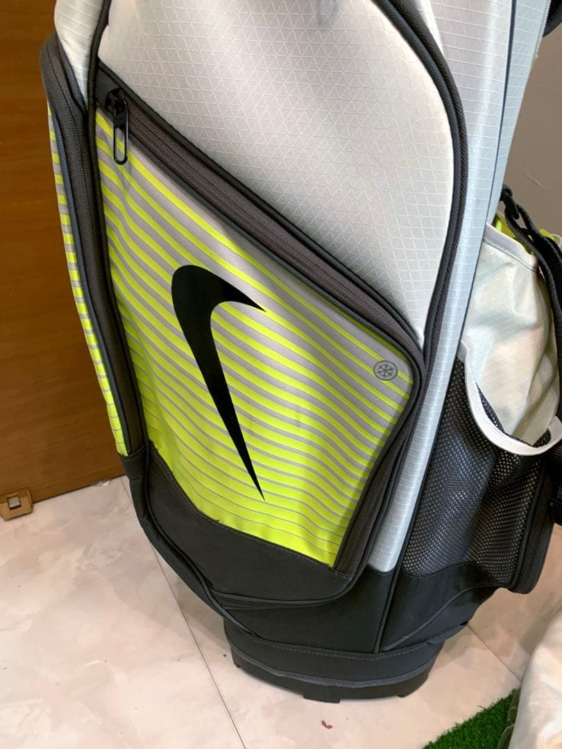 希少　完売　ナイキ　NIKE スポーツカート3　14分割　キャディバッグ
