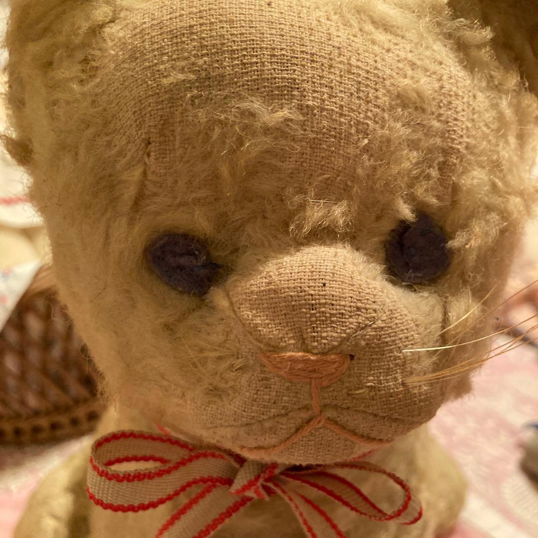 アンティーク猫ちゃん リボン付き 約30cm