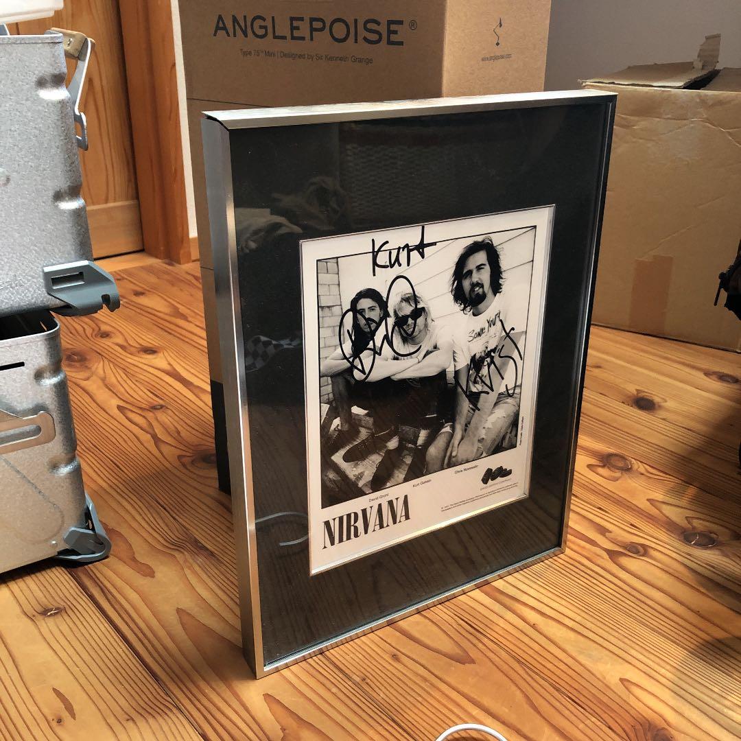 ニルバーナ　nirvana直筆サイン　本物　カートコバーン‼︎