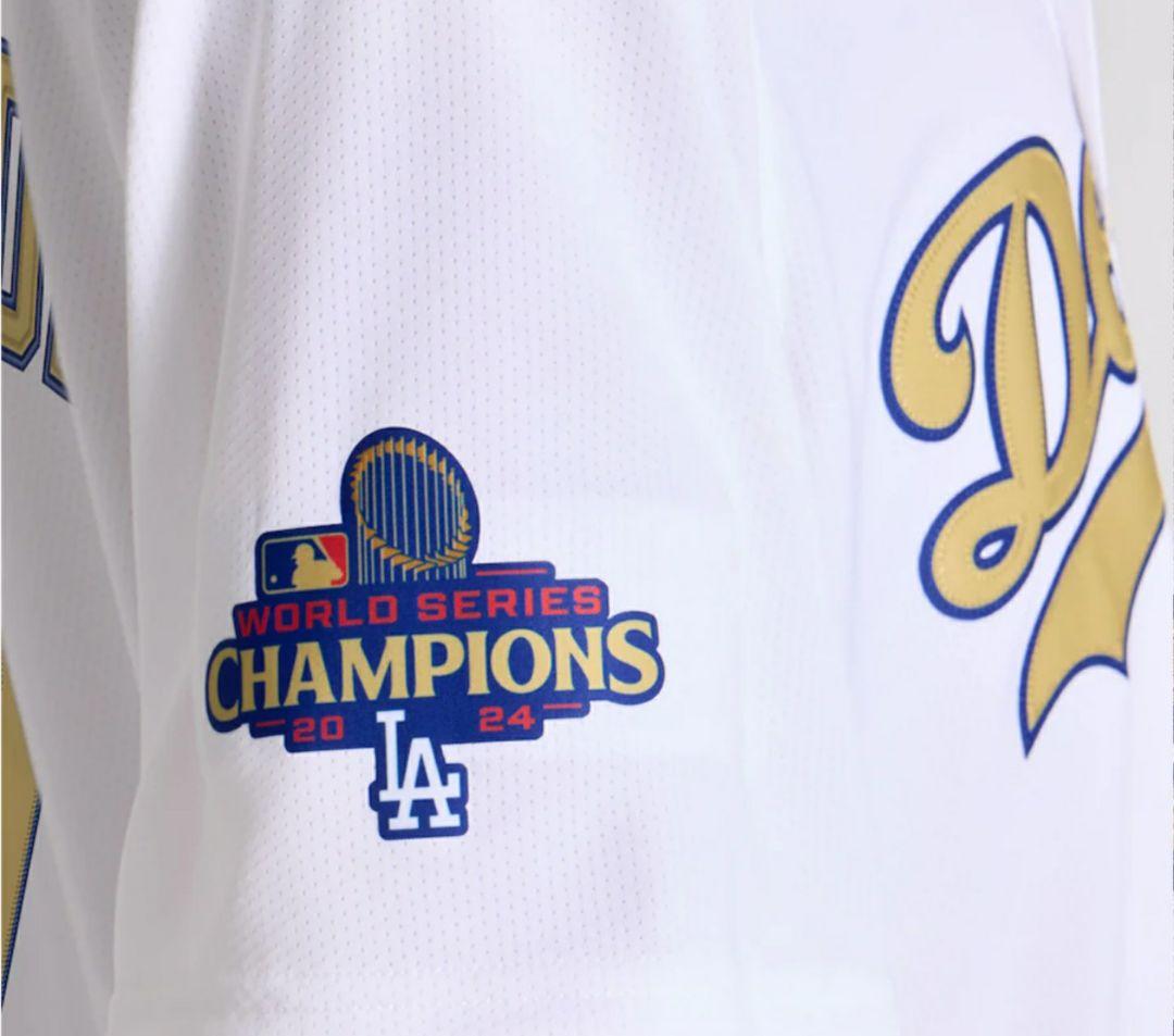 【正規品】限定ゴールドユニフォーム 大谷翔平ベッツフリーマン３点セット Ｓサイズ