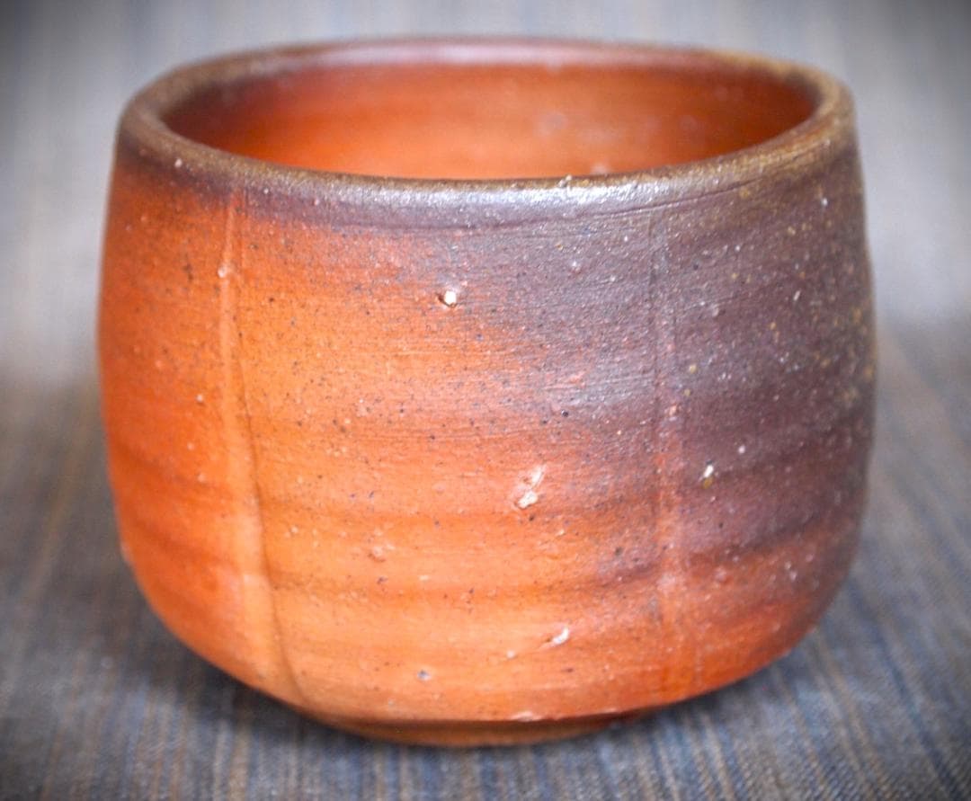 人気作家★中村真【師：中村六郎・金重道明】備前（窯変）湯のみ★共箱