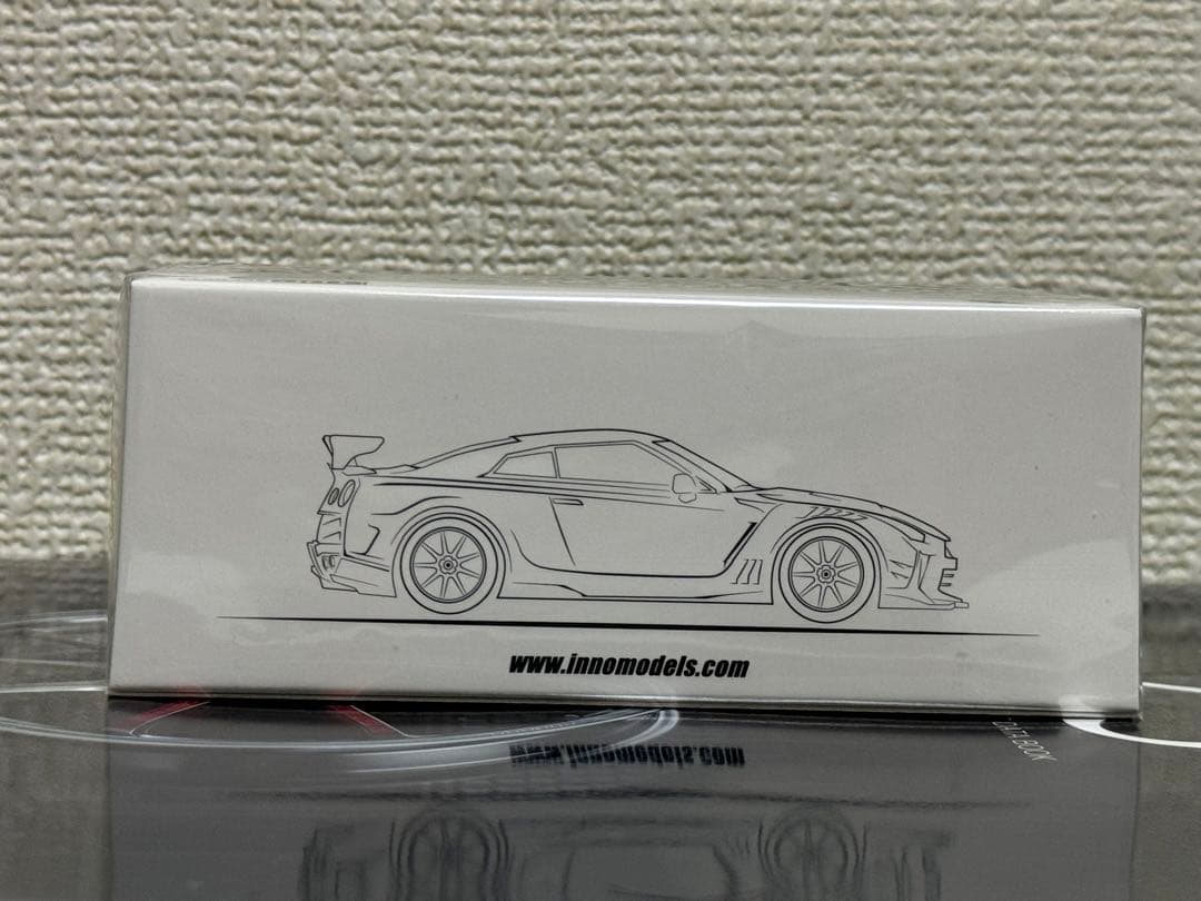 ミニカー Inno64 1/64 NISSAN GT-R R35 TOP SECRET