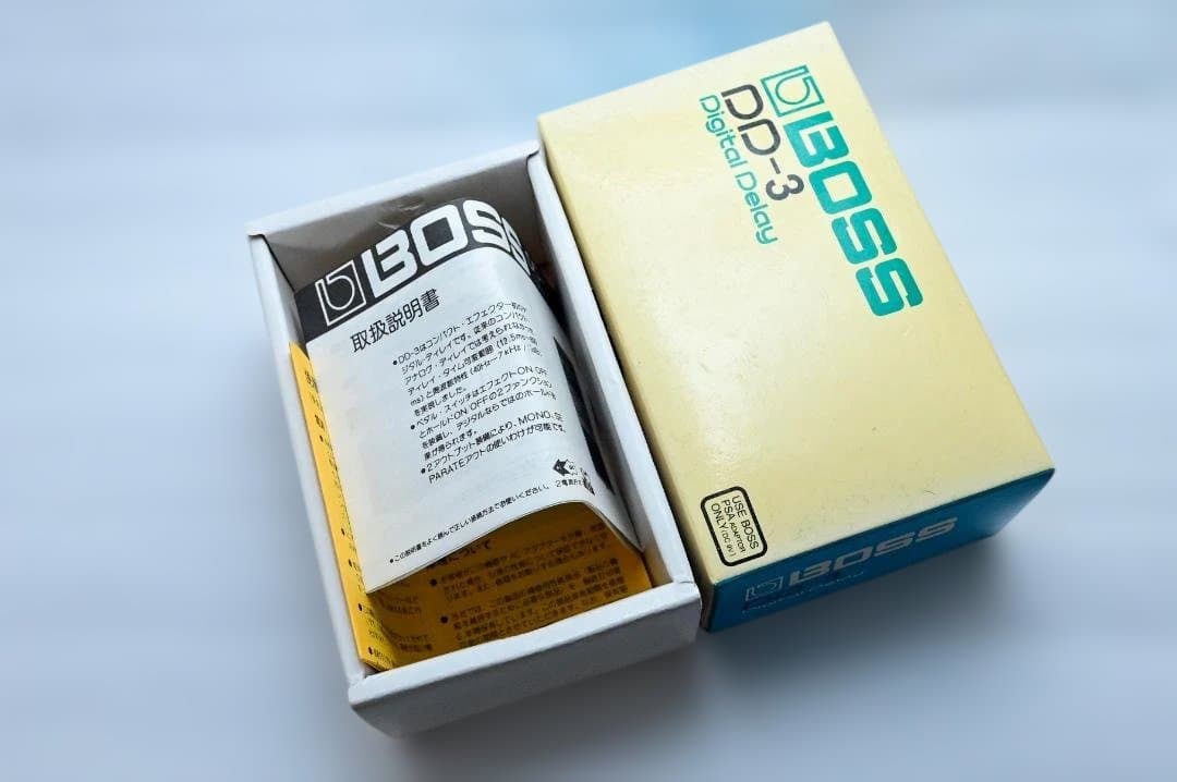 BOSS Digital Delay DD-3 箱あり、取説あり