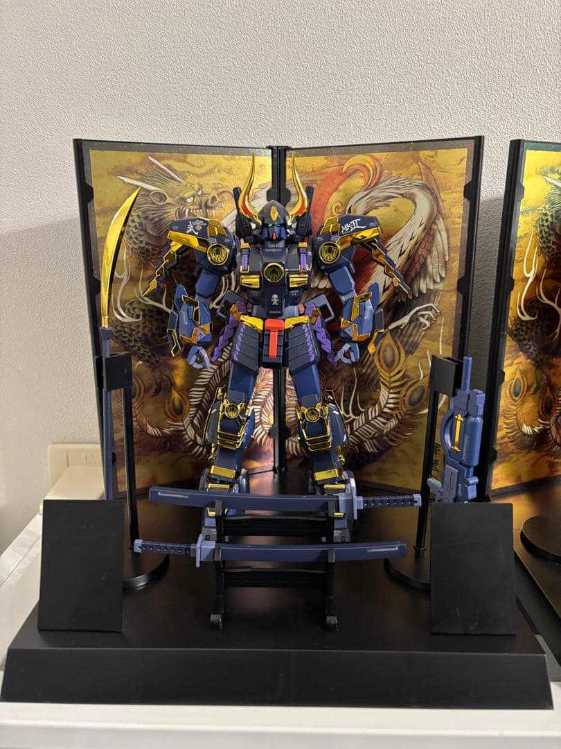 ガンプラ　MG 武者ガンダムMK-2 アクリルケース付き