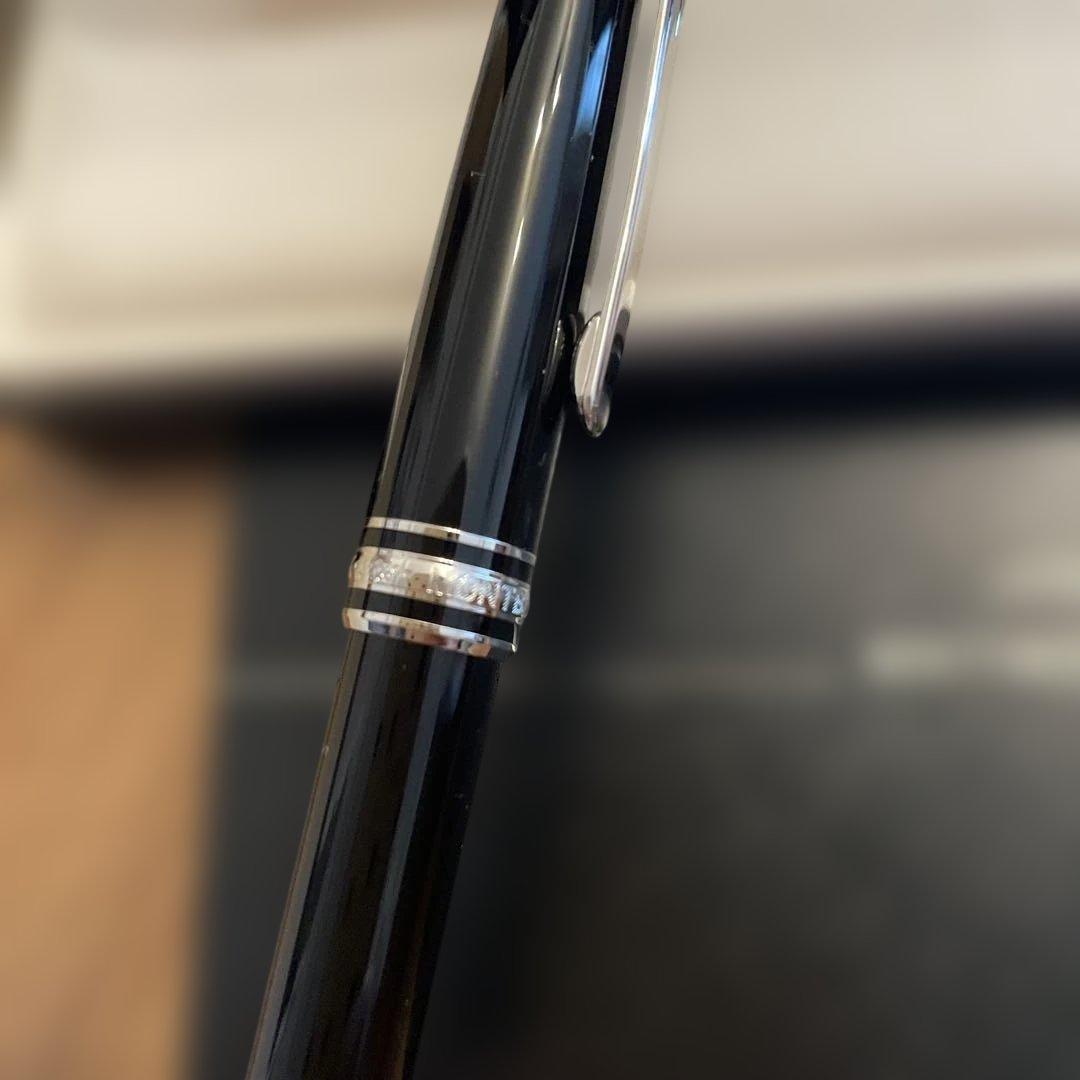 Montblanc ボールペン 黒