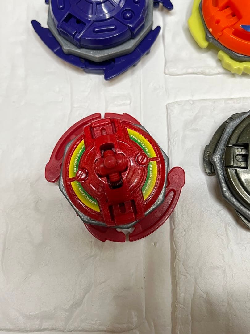 当時物　ベイブレード　9個まとめ売り　おもちゃ　ゲーム　　子供　懐かしい