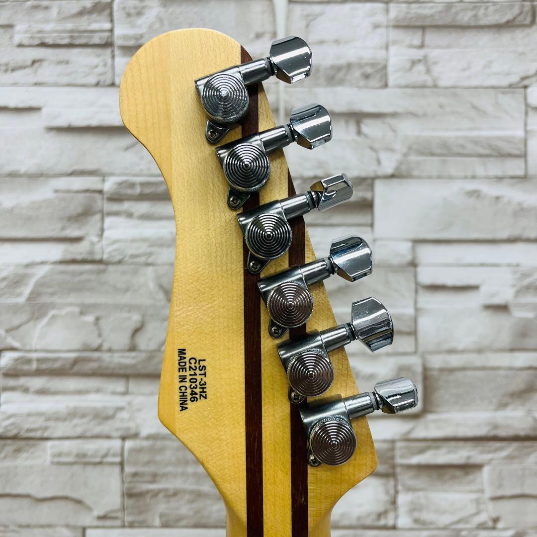 美品 Laid Back ストラトタイプ エレキギター LST-3HZ GMP